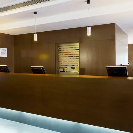 Express 22@ By Ihg