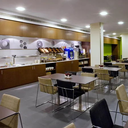 Express 22@ By Ihg 3* バルセロナ