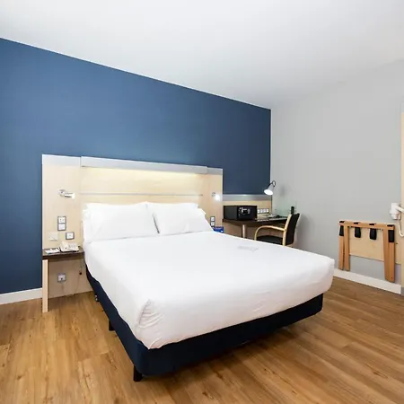 ホテル Express 22@ By Ihg 3*