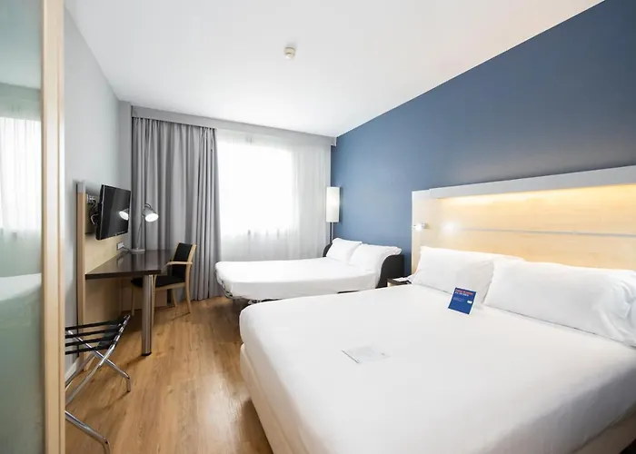 Express 22@ By Ihg Hotel