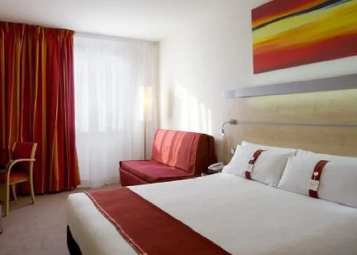 Hotel Express 22@ By Ihg